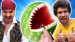 ¡PROBAMOS TRUCOS INCREÍBLES CON SANDÍAS 🍉¿Ganaré a MIKECRACK [upl. by Swanhildas]