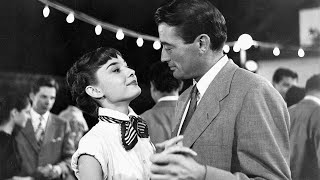 Dean Martin  Thats Amore  Roman Holiday  Audrey Hepburn amp Gregory Peck [upl. by Ennairej]