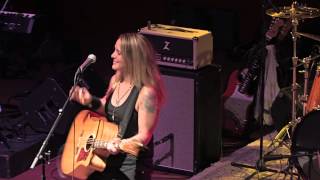 Sarah Smith  Three Little Birds Bob Marley Cover  LIVE [upl. by Mundy]