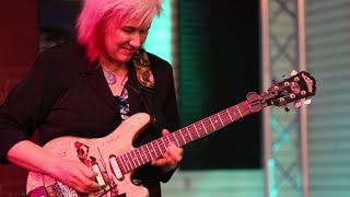 Rig Rundown  Jennifer Batten [upl. by Solorac]