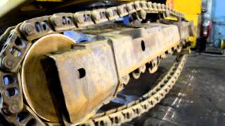 UnderCarriage Ireland How To Install Replace Komatsu PC210LC Excavator Tracks [upl. by Nothsa]