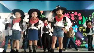 BAILE VAQUERO MICHELLE  PREESCOLAR  Las tres hermanitas [upl. by Evvy]