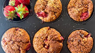 Výborné Jednoduché Veganské Jahodové Muffiny [upl. by Meekyh]