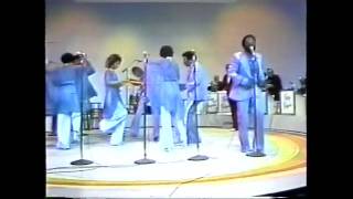 The Spinners  Rubberband Man  Live  1976 [upl. by Youngran304]