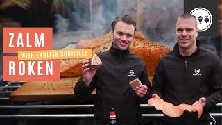 Traditioneel zalm roken op de BBQ  BBQproof [upl. by Naihs451]