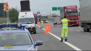 Polizia Stradale in azione guasto Cosa fare [upl. by Benjy]