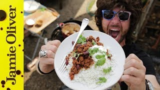 EXTREME Chilli Con Carne  DJ BBQ [upl. by Wenda]