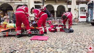 Simulazione di soccorso su un incidente stradale [upl. by Attelrac]