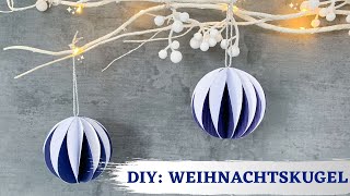 DIY – Weihnachtskugel aus Papier basteln  Christbaumschmuck selber machen [upl. by Nnayd524]