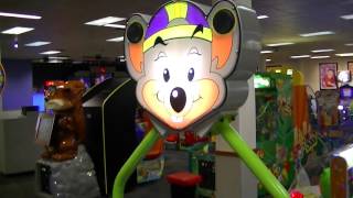 Chuck E Cheeses Los Angeles Eagle RockGlendale CA Store Tour [upl. by Nerta]