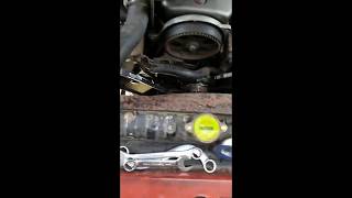 Mechanics trick to clean Radiator Core [upl. by Dewain]