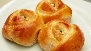 Rose Shaped Dinner Rolls Recipe  Turkish Pogaca Pastry [upl. by Nicholle]