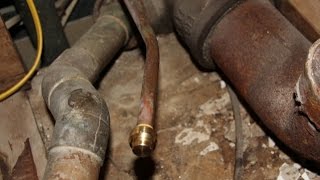 Disconnecting Water Pipes Before A Remodel [upl. by Tybie]