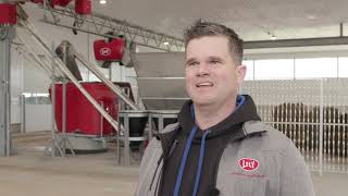 Lely Vector  Automatic feeding and conventional milking  Collin Walker  EN [upl. by Nyahs675]