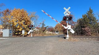 Quarry Lane level crossing Bridgewater NJ [upl. by Roselyn735]