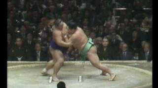 Hoshi vs Kitanoumi  Hatsu 1984 [upl. by Ettennaj]