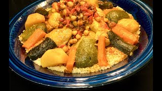 recette de COUSCOUS àu POULET à la MAROCAINE 🇲🇦🍗 [upl. by Aenal332]