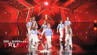 Wenn diese Kids tanzen sind die 90er zurück  Das Supertalent 2018  Sendung vom 06102018 [upl. by Martella]